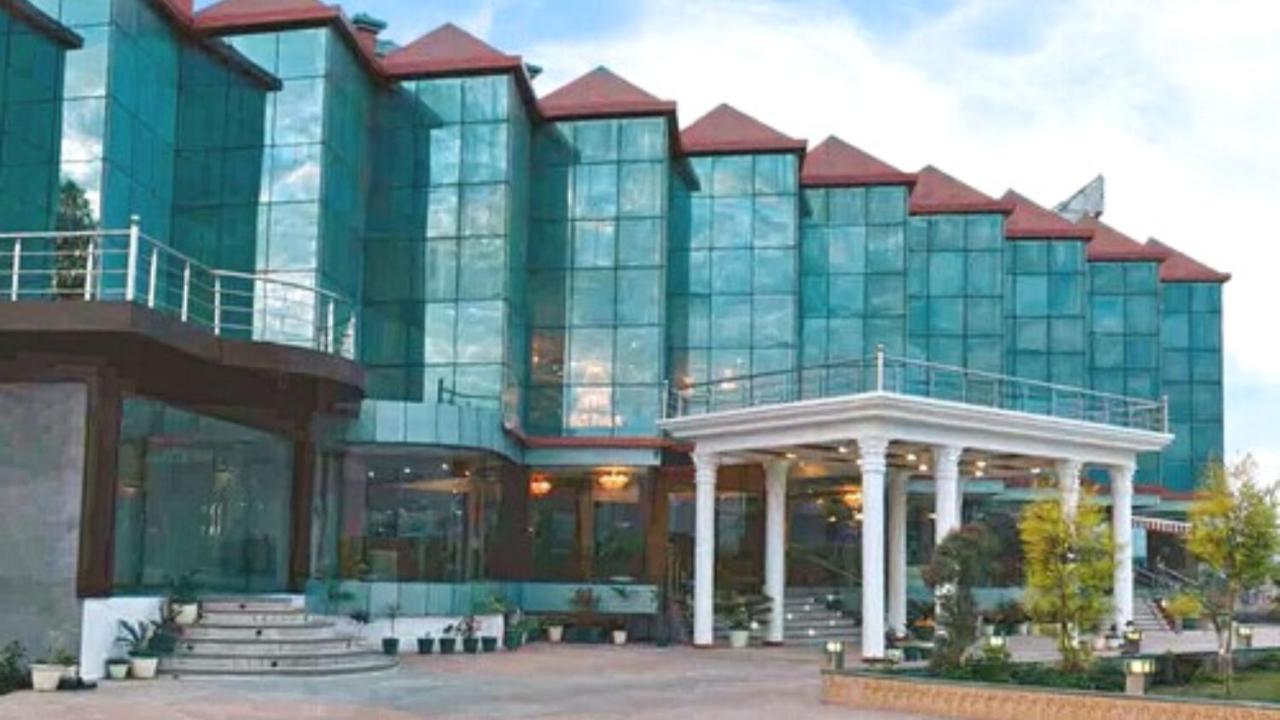 Hotel Padmini Palace Rani Pokhri Luaran gambar